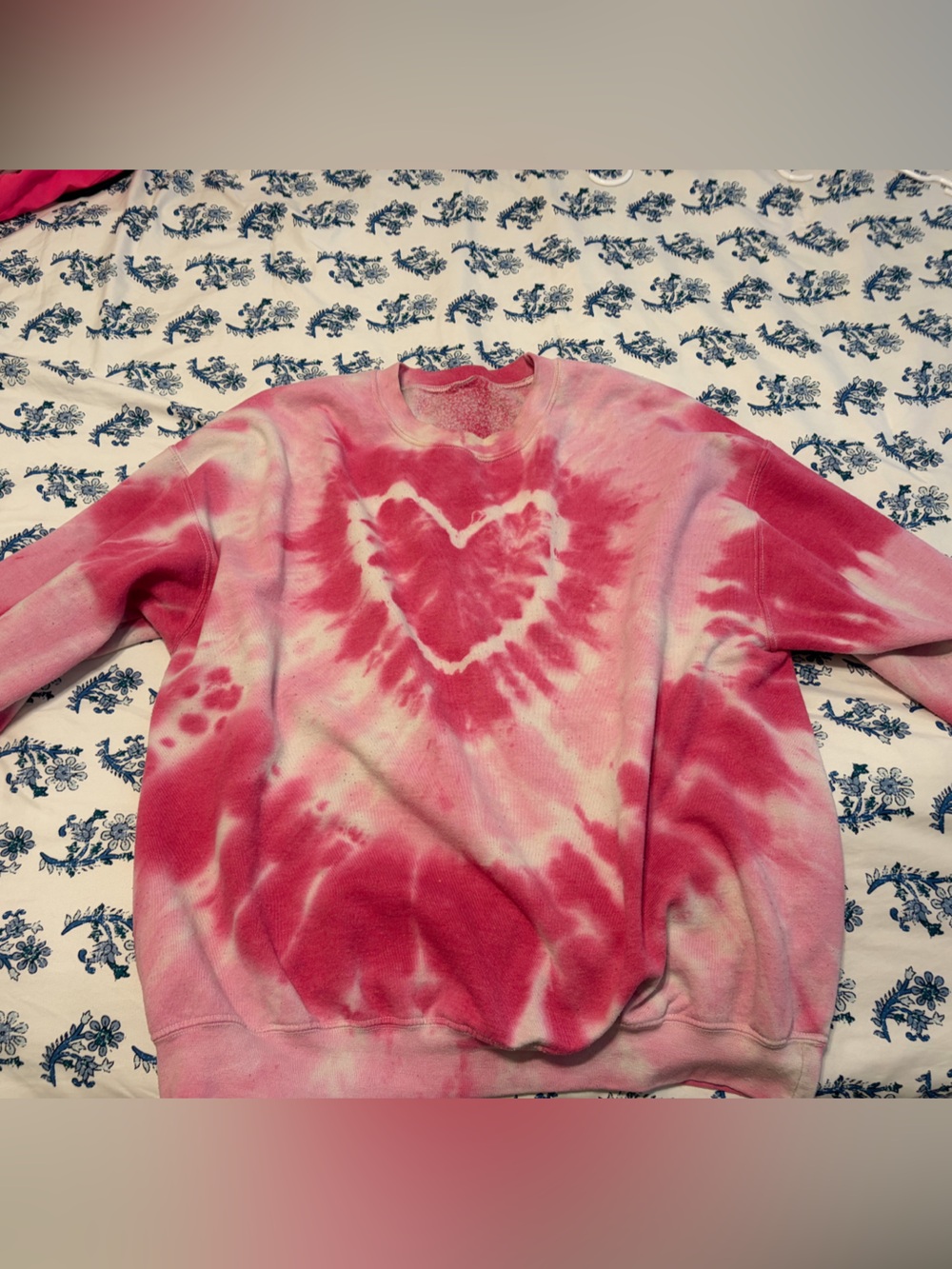 Urban outfitters Women's Pink Tie-Dye Heart Sweatshirt